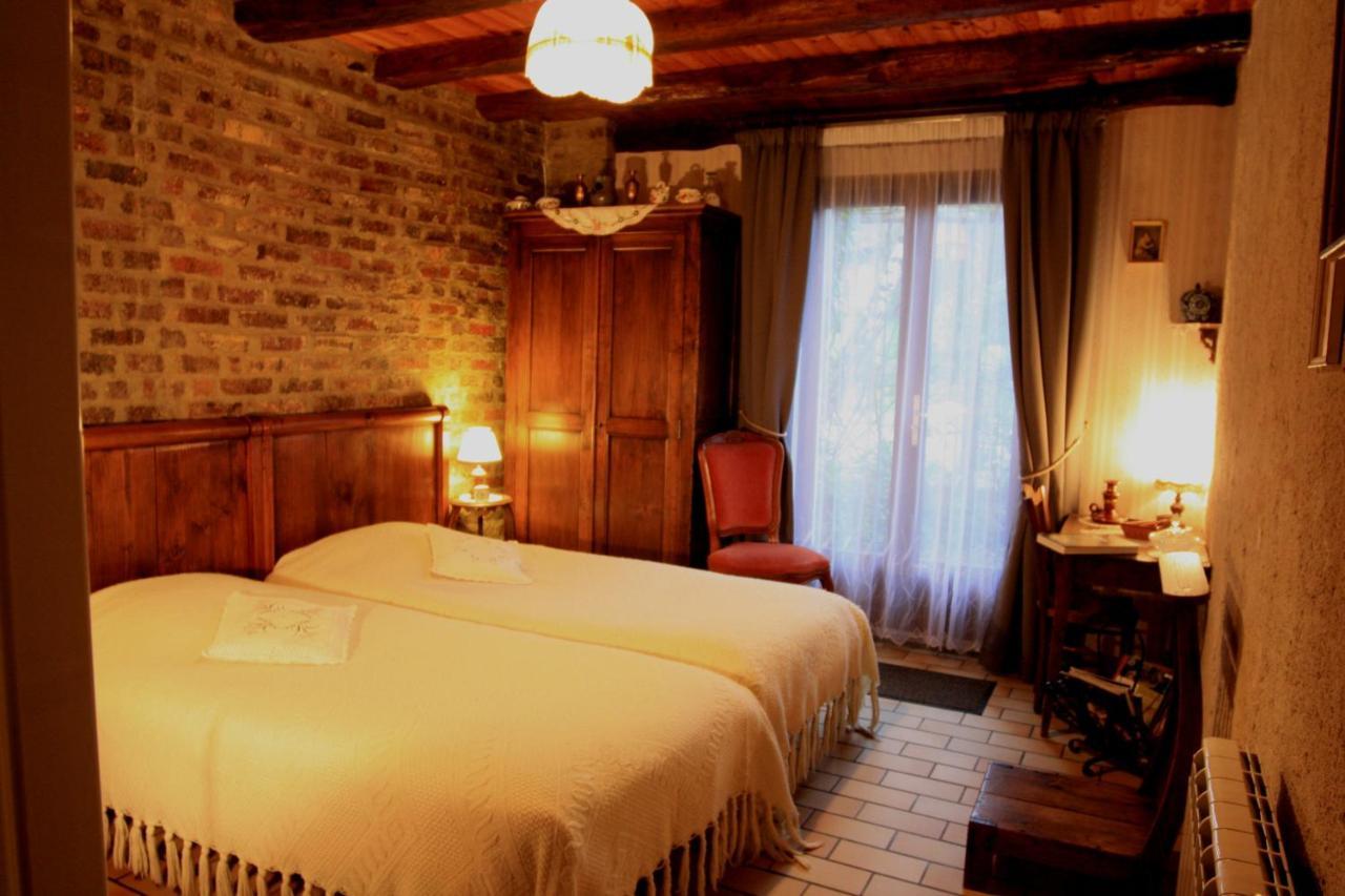 Bed and Breakfast La Maréchalerie Monthodon Exterior foto