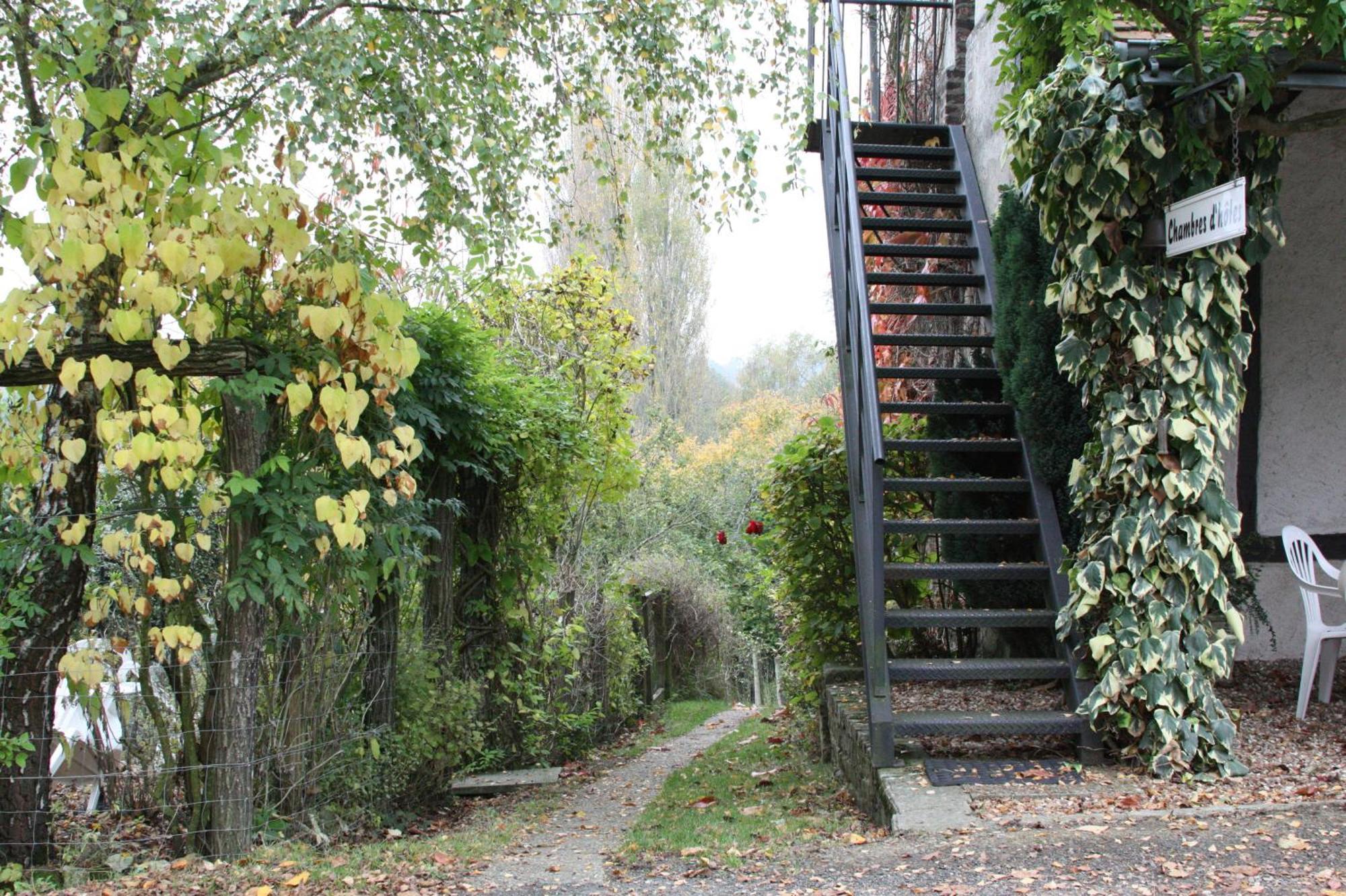 Bed and Breakfast La Maréchalerie Monthodon Exterior foto